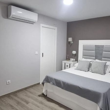 Virrey Del Pino - Apartamento En Baena Kültér fotó